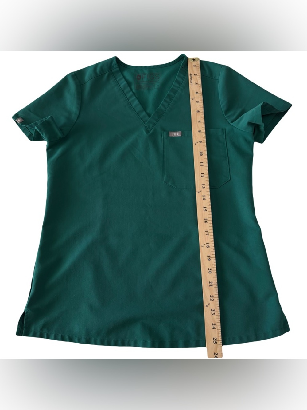 FIGS Catarina Scrub Top Technical collection XS Green EUC - Picture 3 of 8